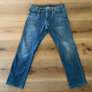 Lucky Brand 221 Straight 32x32 (see measurements)